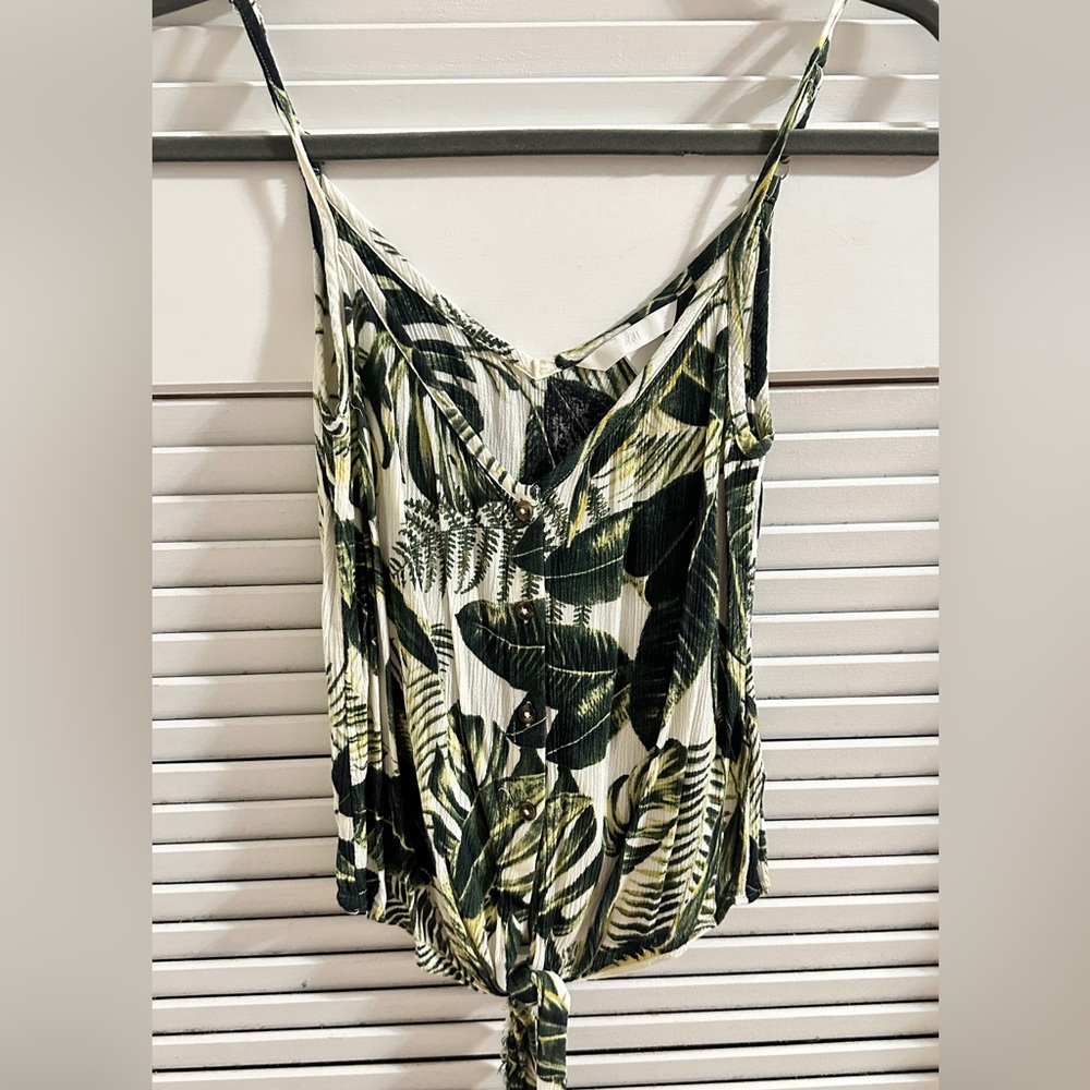 H&M Tropical themed crop top
